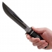 Охотничий нож Sog Creed Black Tini в руке пользователя 